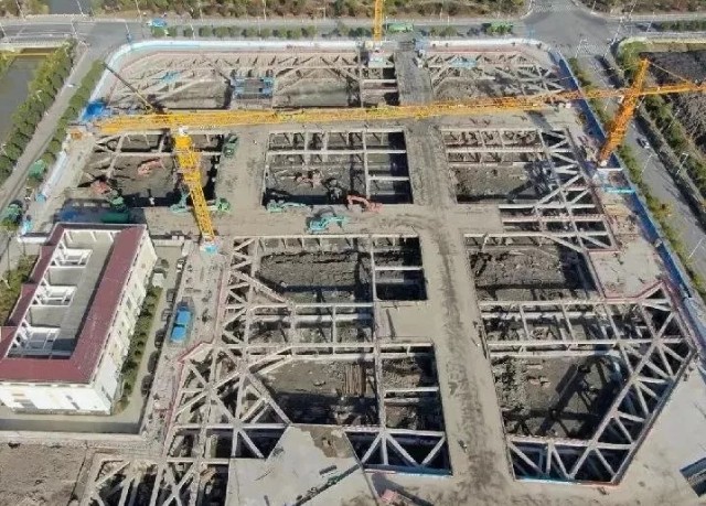 1125_163759_487.jpg 640.webp (8).jpg